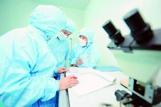 制药工业不仅需要高大上，化疗实验药PM1183、康莱特在美开始三期临床