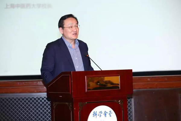 总会副会长、医务分会会长徐建光