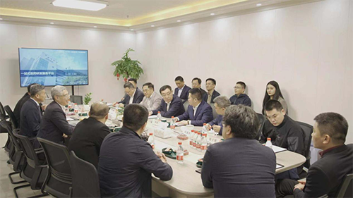 十二届全国政协副主席马培华、中国中小商业企业协会名誉会长董树奎一行人莅临不朽情缘mg官网